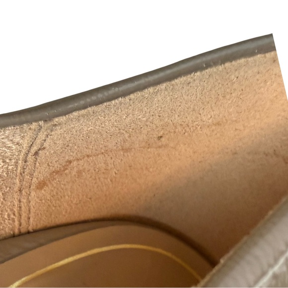 VIONIC Carmel 2” inch Heel Round Toe Pump Patent Leather Size 8 W NWOB - Picture 8 of 9